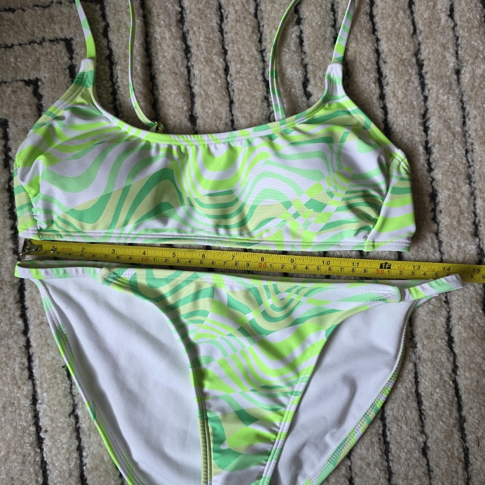 Bikini Set Medium - Picture 5 of 6